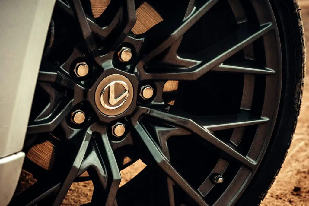 Lexus Wheel